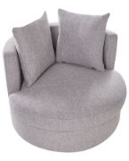 Picture of Sella - Fully padded armless chair