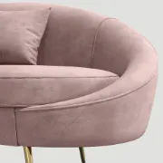 صورة كنبة حديثة كيندرال