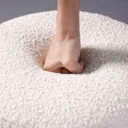 صورة لومـا بيور كومفورت بوف – بقاعدة من الخشب الصلب