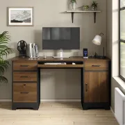 Brillant Desk  - Natural wood.