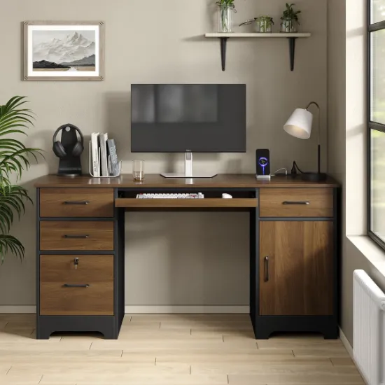 Brillant Desk  - Natural wood.