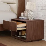 صورة .كليمونس – ترابيزه جانبية من الخشب الطبيعي